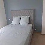 Holiday home Lady Rose - 7 Privatives & Climatisees - Proche Nimes Caissargues