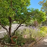 Semesterbostad Lady Rose - 7 Privatives & Climatisees - Proche Nimes Caissargues